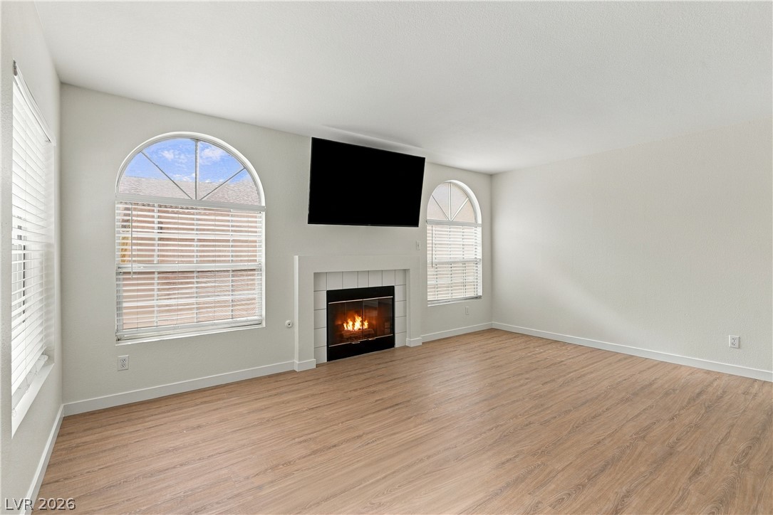 Photo 3 of 690 Corte Madera Avenue