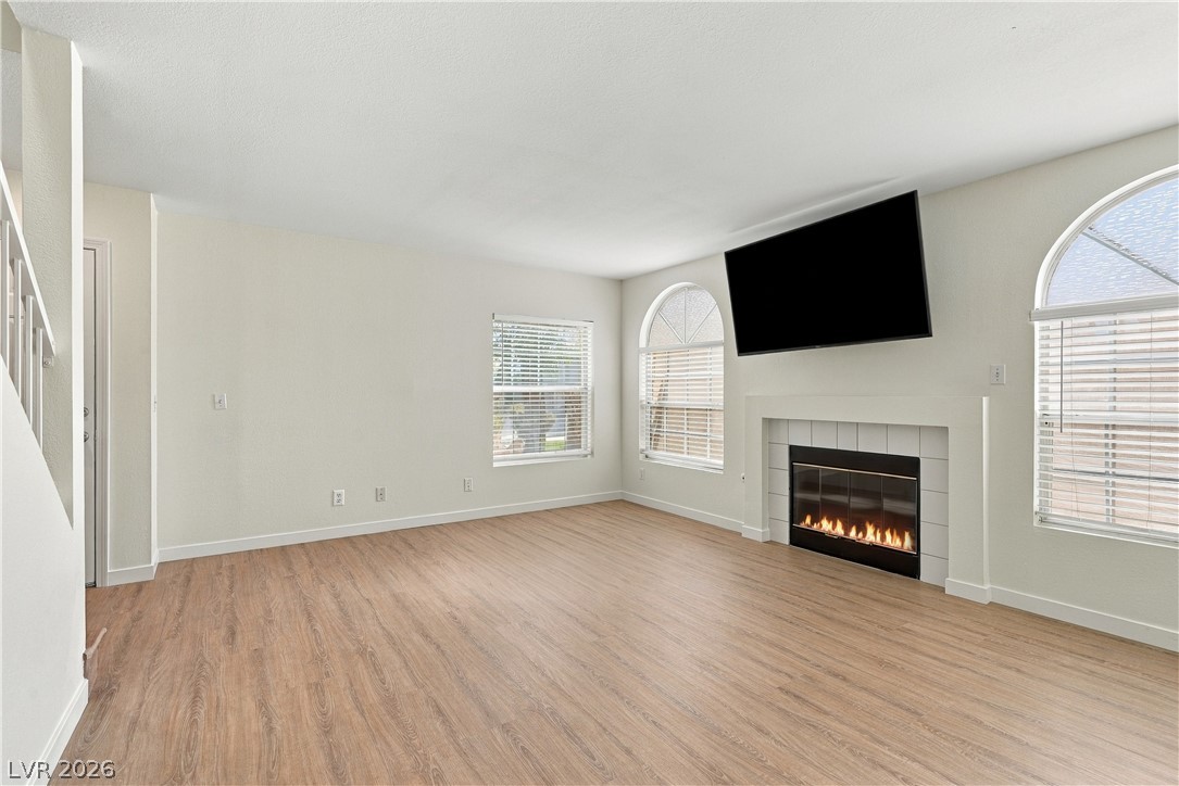 Photo 4 of 690 Corte Madera Avenue