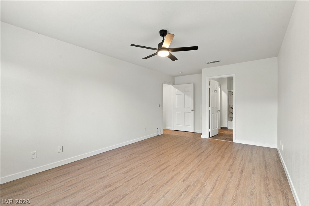 Photo 13 of 27, 690 Corte Madera Avenue