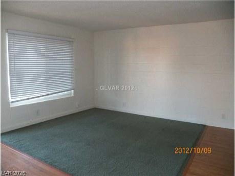Photo 6 of 8, 605 S Royal Crest Circle #24