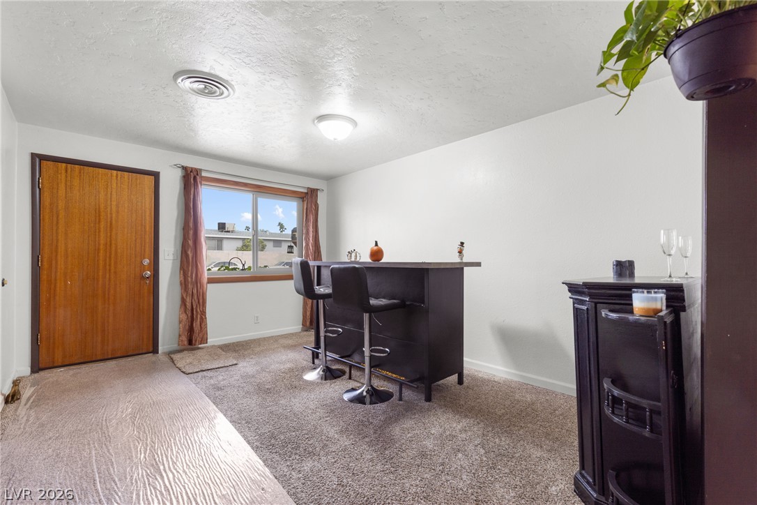 Photo 4 of 2144 Valley Drive