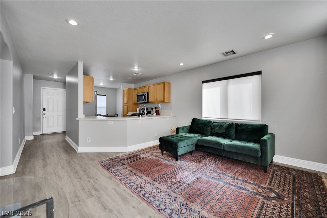Photo 5 of 7347 Aquifer Street
