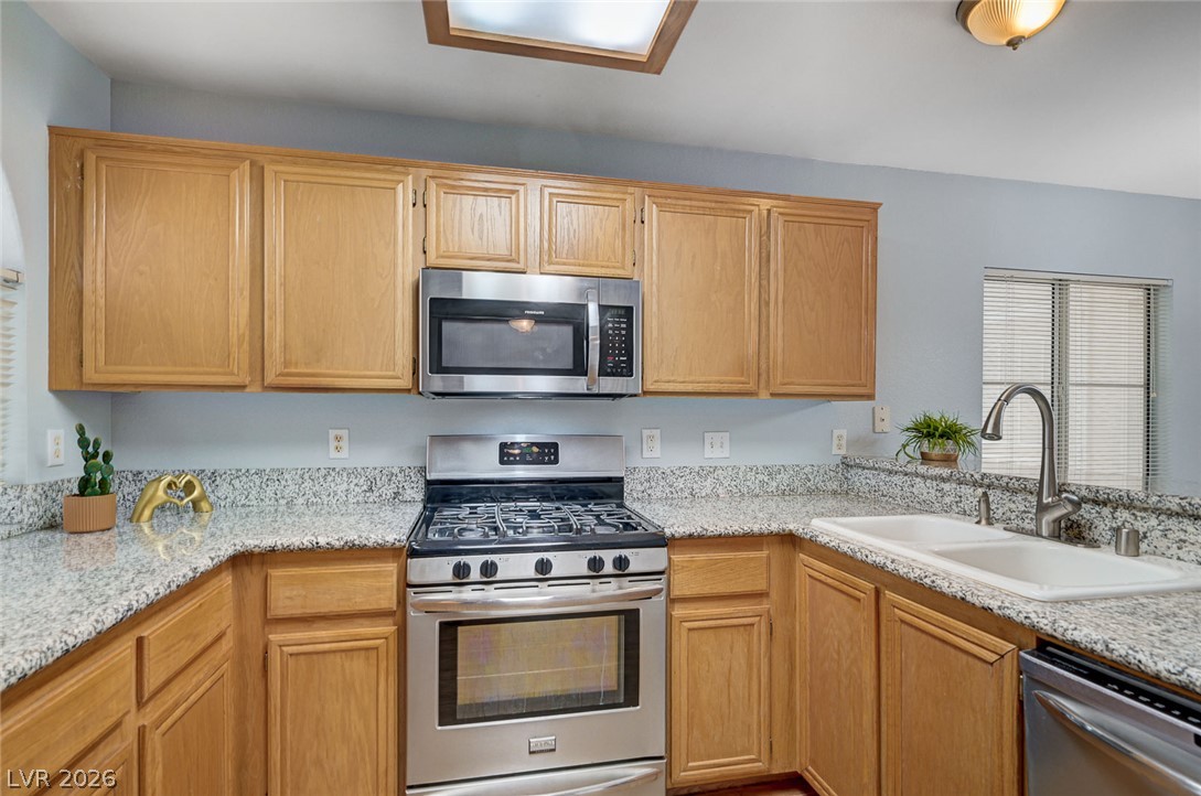 Photo 17 of 40, 3125 N Buffalo Drive #1145