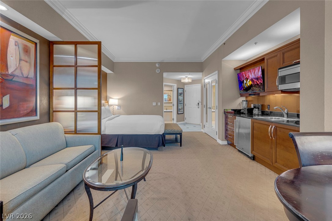 Photo 17 of 45, 135 E Harmon Avenue #3417