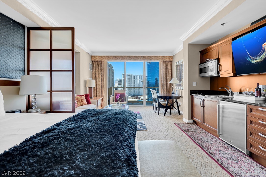 Photo 11 of 44, 145 E Harmon Avenue #2215
