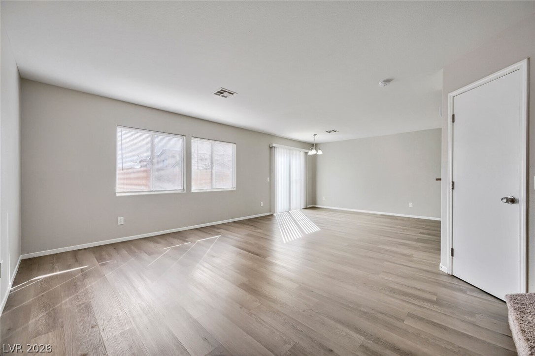 Photo 6 of 29, 5346 Black Eyed Susan Court