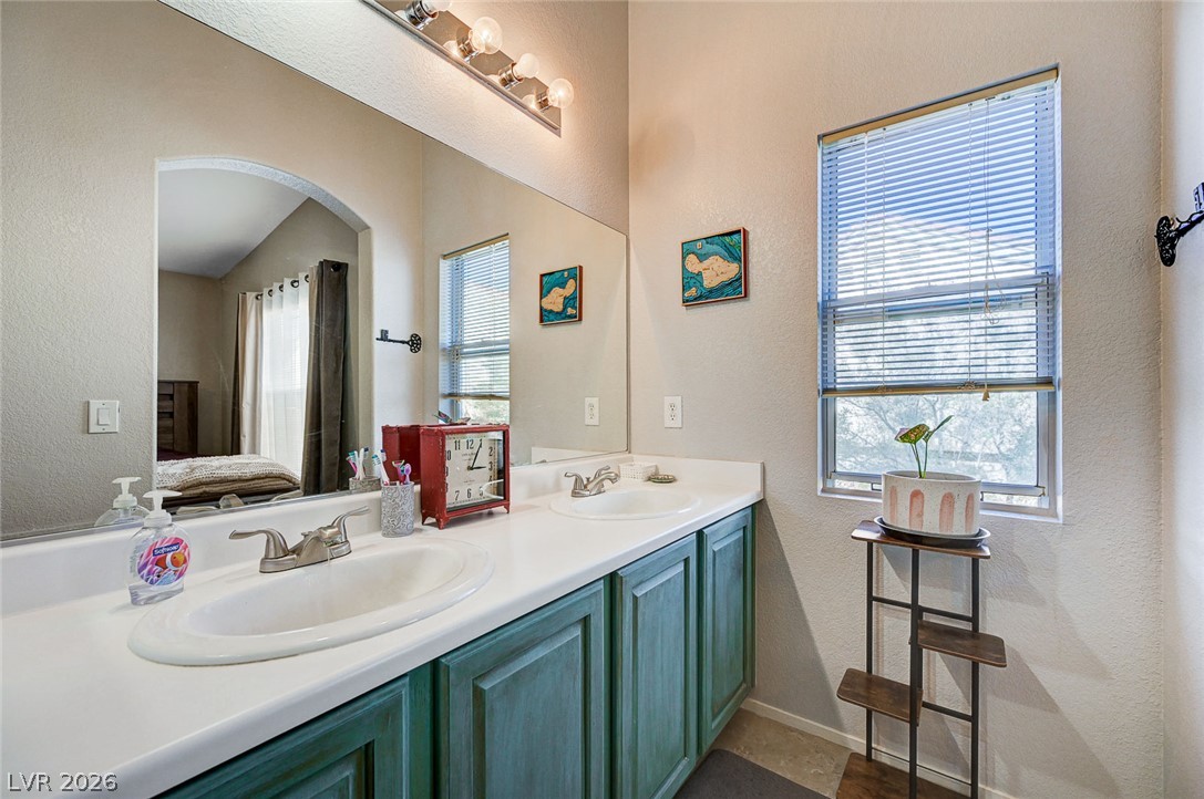 Photo 6 of 39, 2552 Land Rush Drive