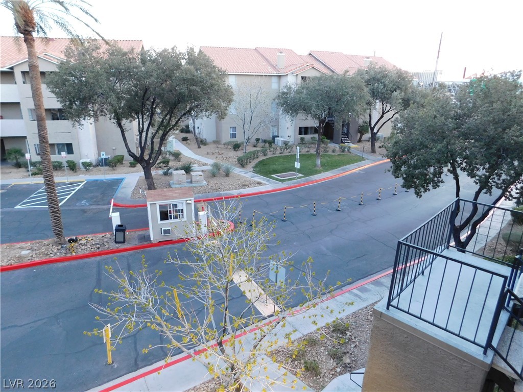 Photo 7 of 18, 4200 S Valley View Boulevard #3114