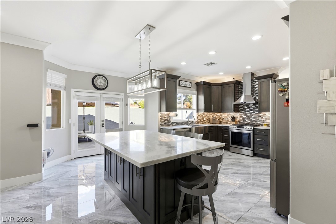 Photo 6 of 61, 5822 Ivy Vine Court
