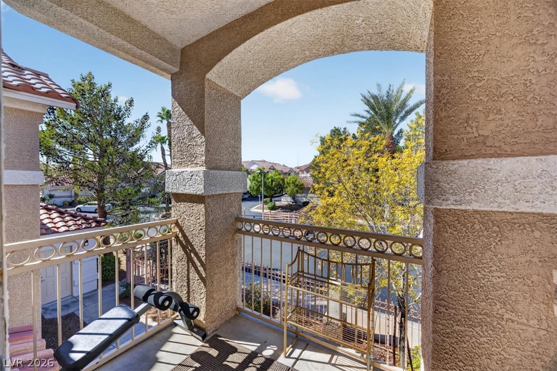 Photo 10 of 29, 8555 W Russell Road #2108
