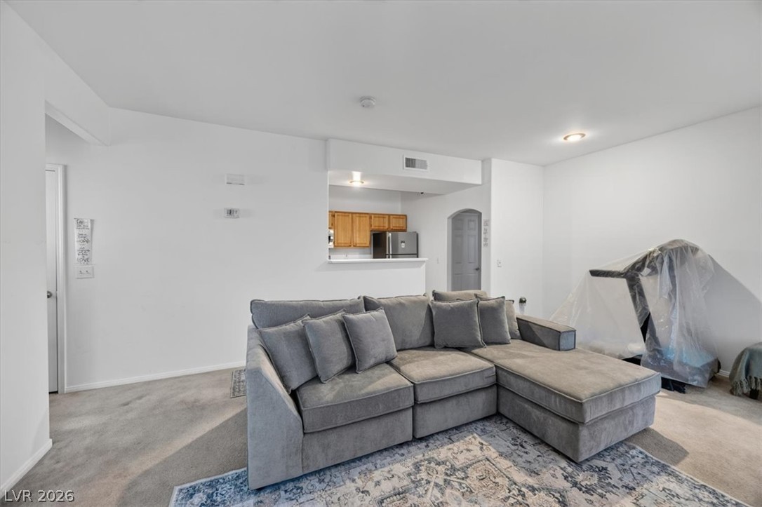 Photo 13 of 29, 8555 W Russell Road #2108