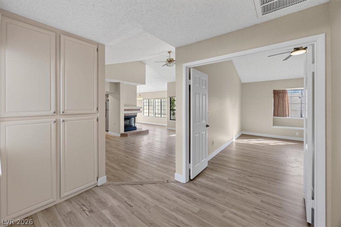 Photo 22 of 48, 3237 La Mancha Way