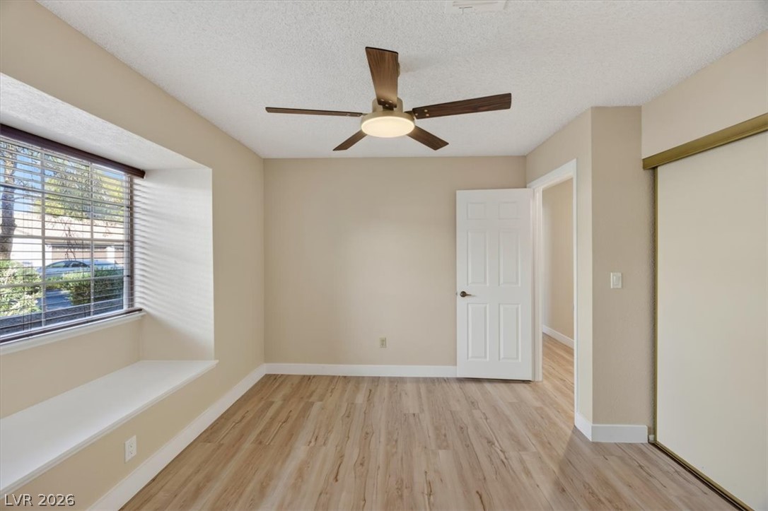 Photo 32 of 48, 3237 La Mancha Way