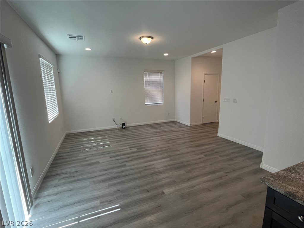 Photo 2 of 5340 Loxley Court