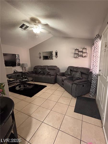 Photo 2 of 1600 N Torrey Pines Drive #101