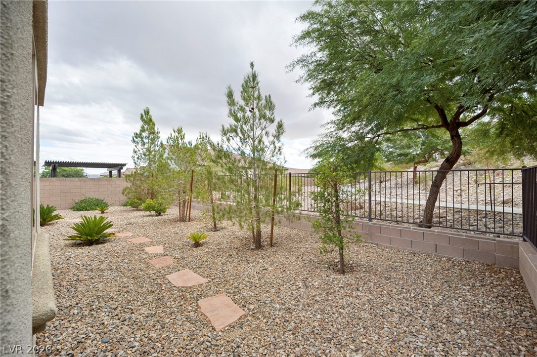 Photo 12 of 71, 3471 Molinos Drive