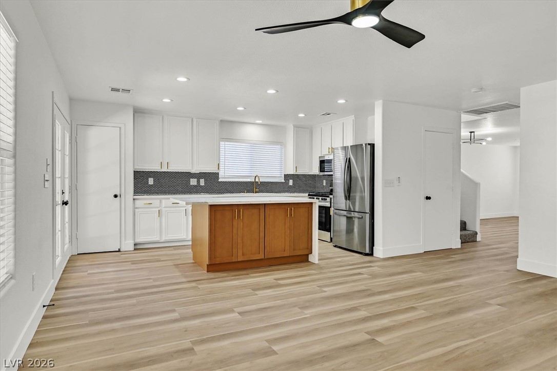 Photo 5 of 11117 Romola Street