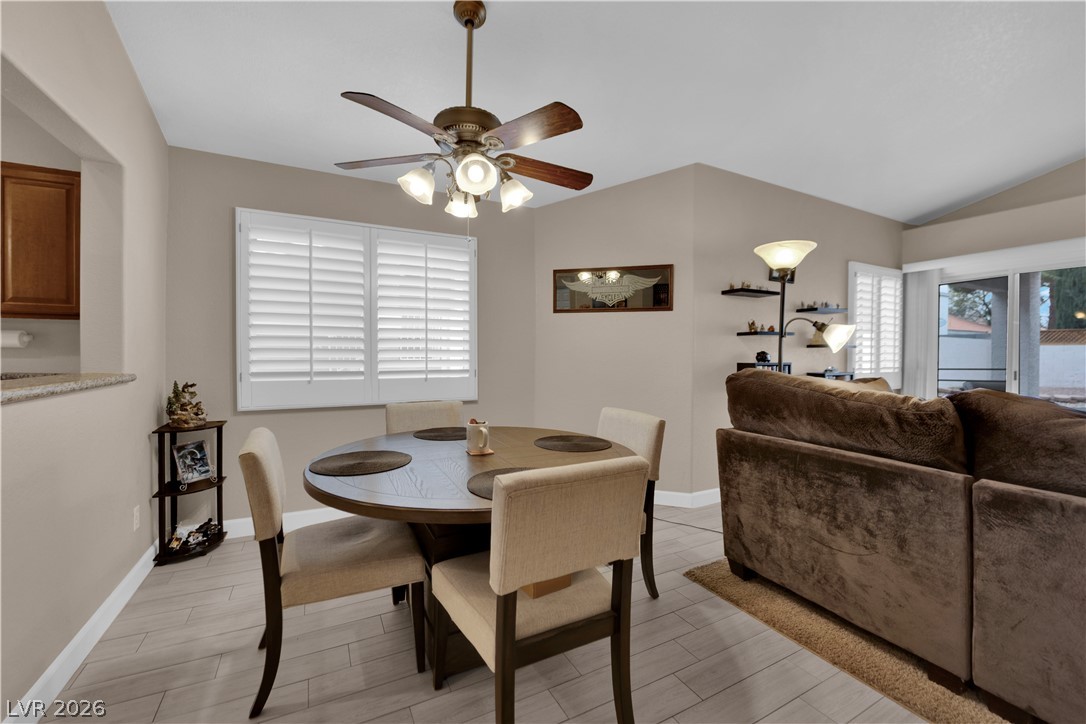 Photo 5 of 7412 Summer Crest Lane