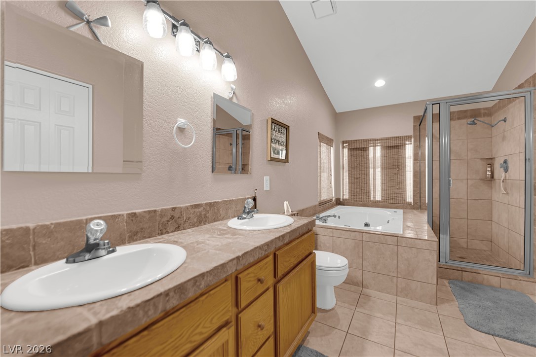Photo 13 of 29, 7412 Summer Crest Lane