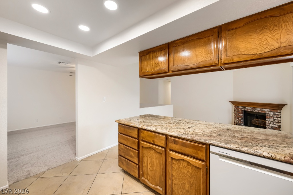 Photo 8 of 29, 1615 Abby Avenue