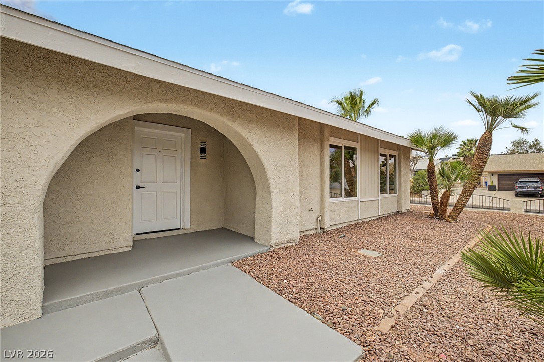 Photo 8 of 39, 1402 Esther Drive