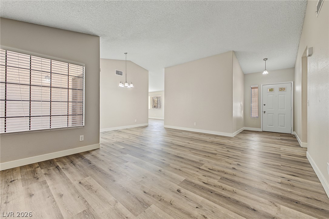 Photo 8 of 33, 9961 Coral Sands Drive