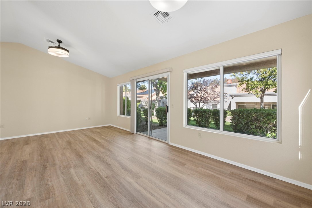 Photo 9 of 39, 8540 Willowrich Drive