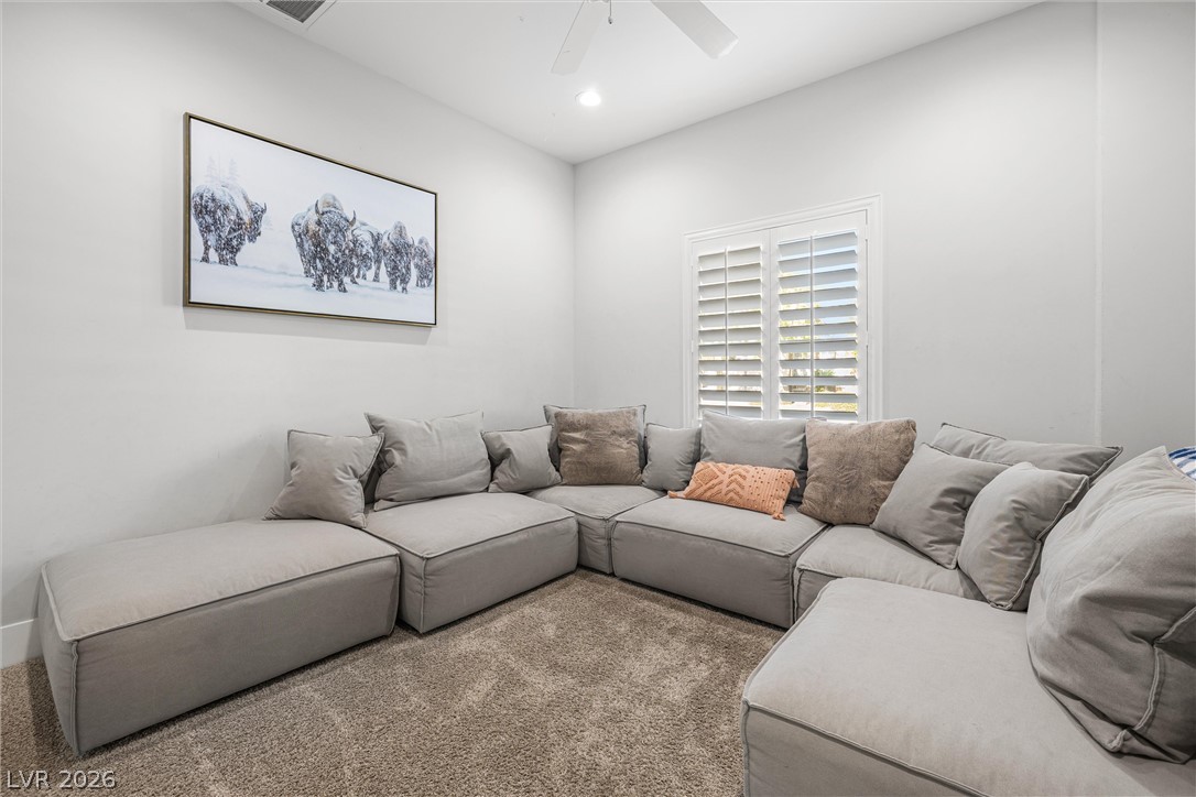 Photo 5 of 8097 Maddingley Avenue