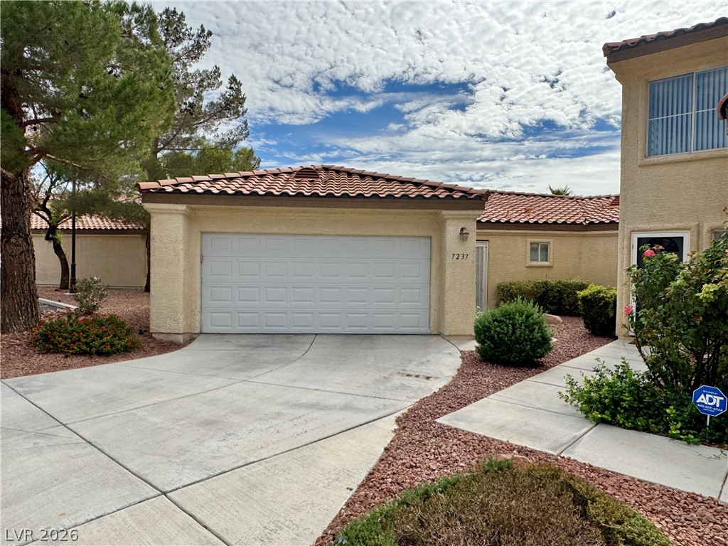 7237 VISTA BONITA Drive, Las Vegas