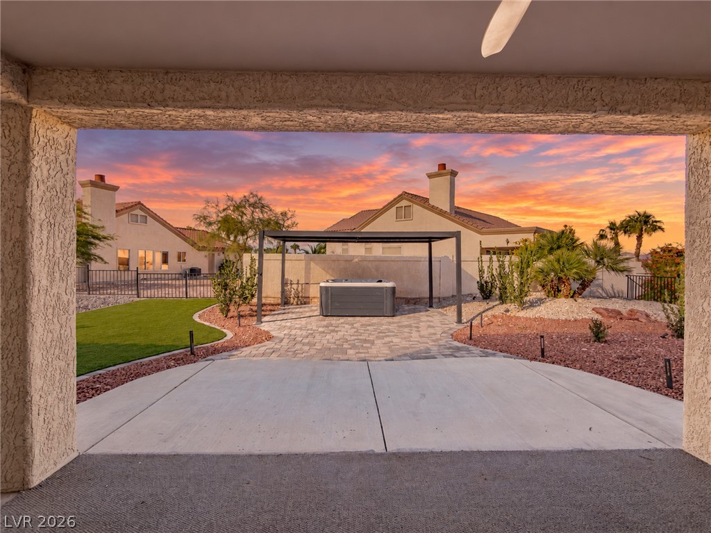 Photo 24 of 31, 9208 Cactus Wood Drive