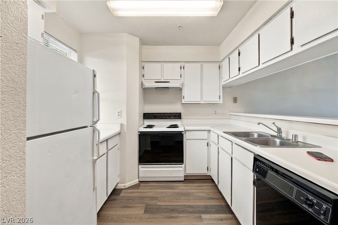 Photo 5 of 2036 Mesquite Lane #203