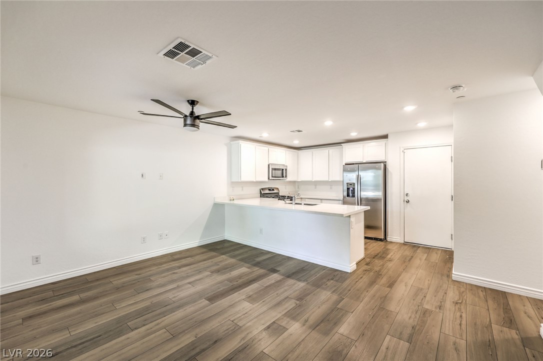 Photo 5 of 10718 Burton Grove Avenue