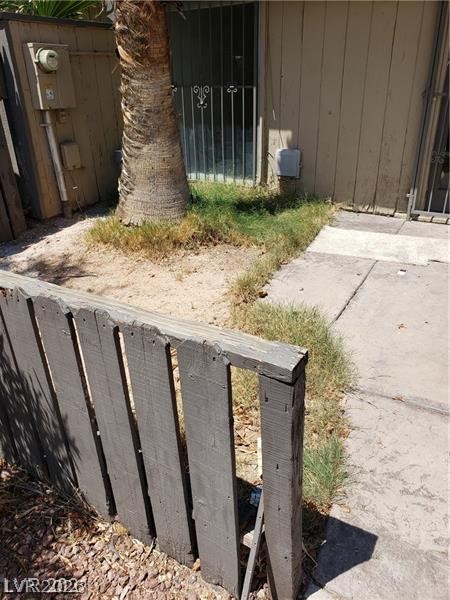 Photo 6 of 35, 4231 White Sands Avenue