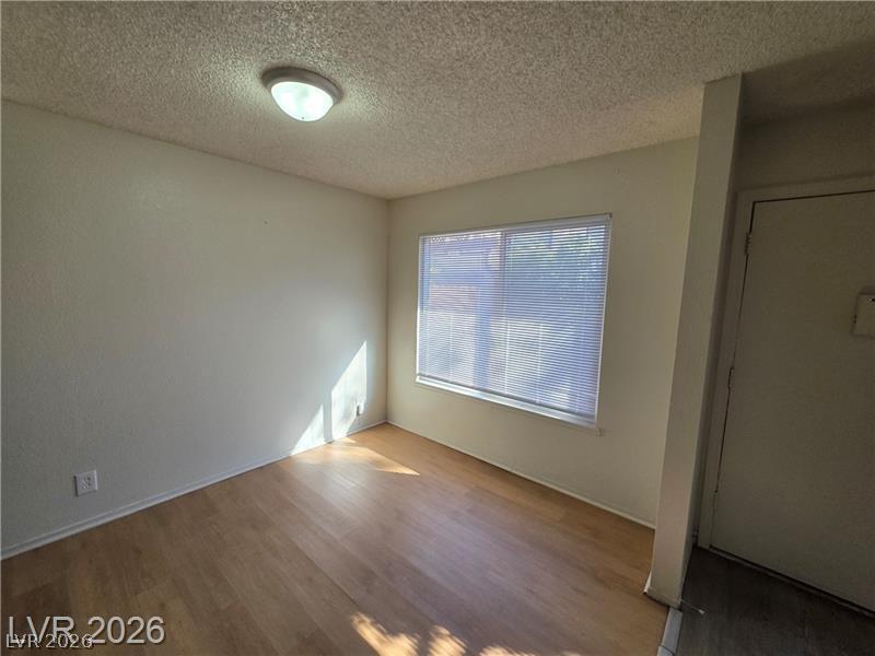 Photo 10 of 52, 4363 Spencer Street #8