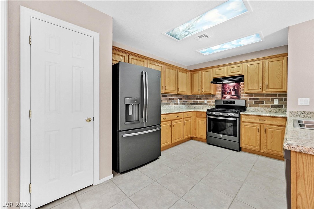 Photo 4 of 10192 Juniper Creek Lane