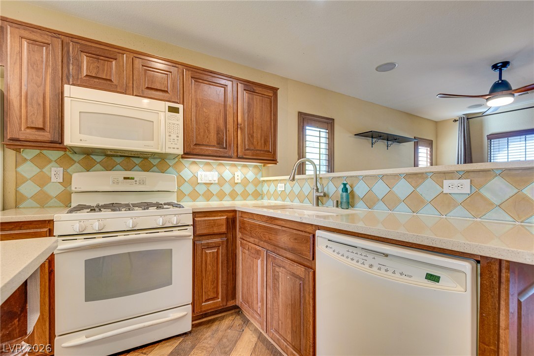 Photo 12 of 35, 5280 Judkins Drive