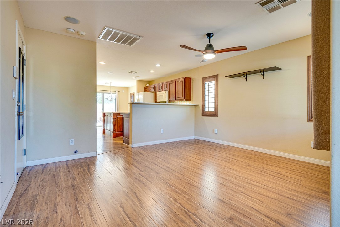 Photo 8 of 35, 5280 Judkins Drive