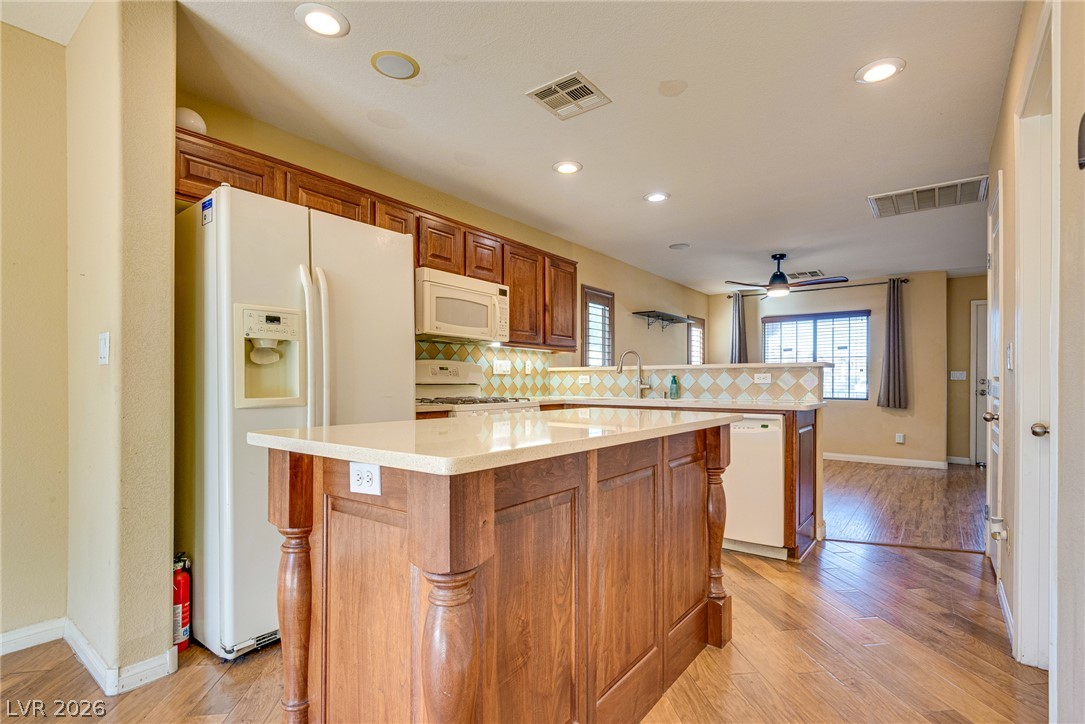 Photo 11 of 35, 5280 Judkins Drive