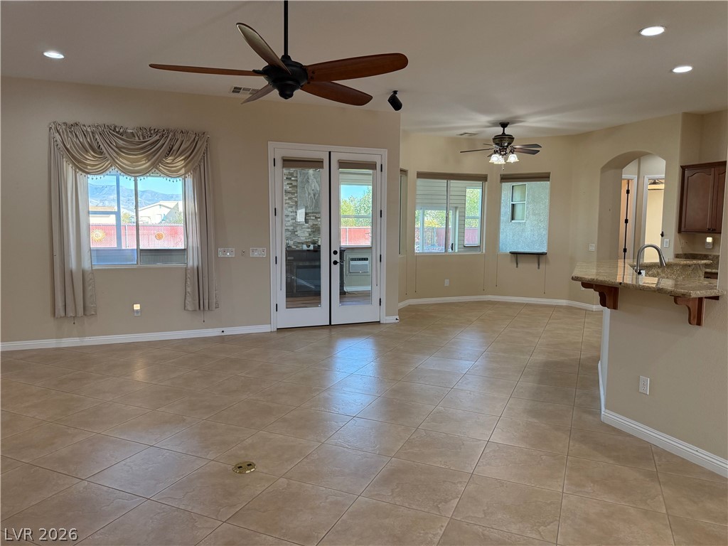 Photo 5 of 3721 S Margarita Avenue
