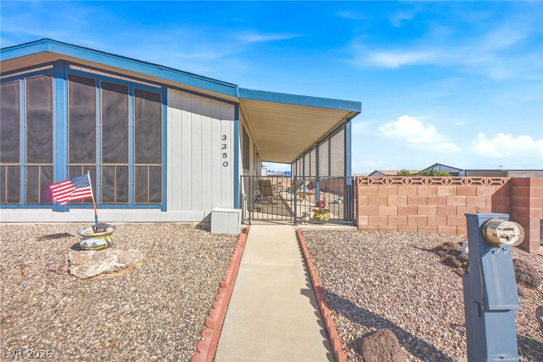 Photo 3 of 3350 Mirador Street