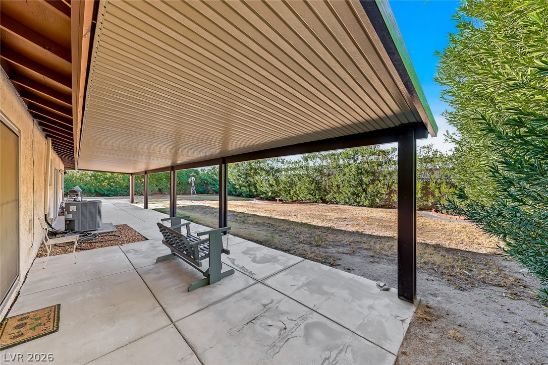 Photo 26 of 37, 1760 Olympia Drive