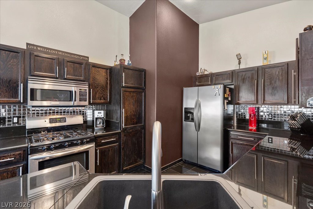 Photo 5 of 6252 Ordaz Avenue #101