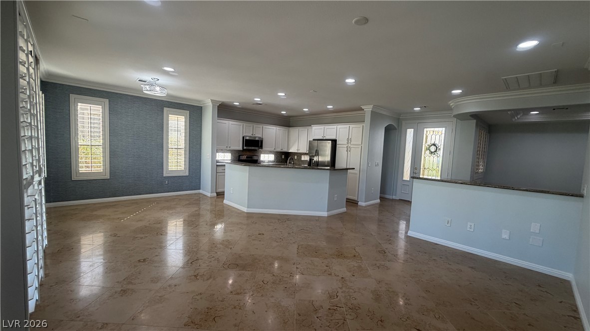 Photo 8 of 52, 10385 Brillare Avenue