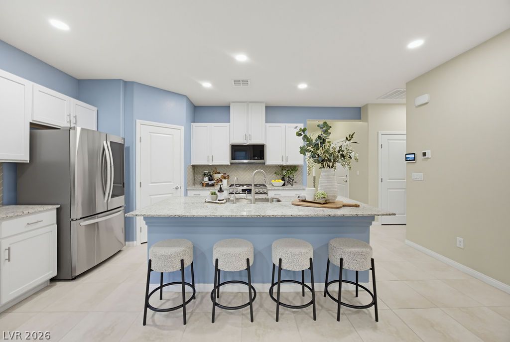 Photo 5 of 7929 Mazarine Street