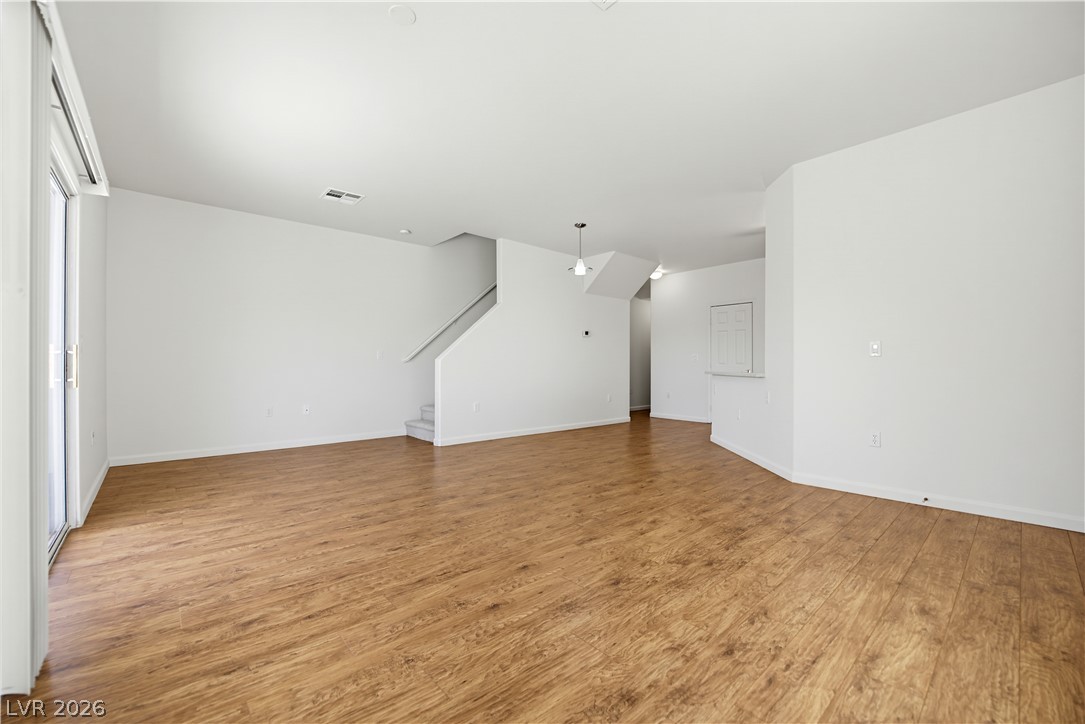 Photo 5 of 3921 Pepper Thorn Avenue #2
