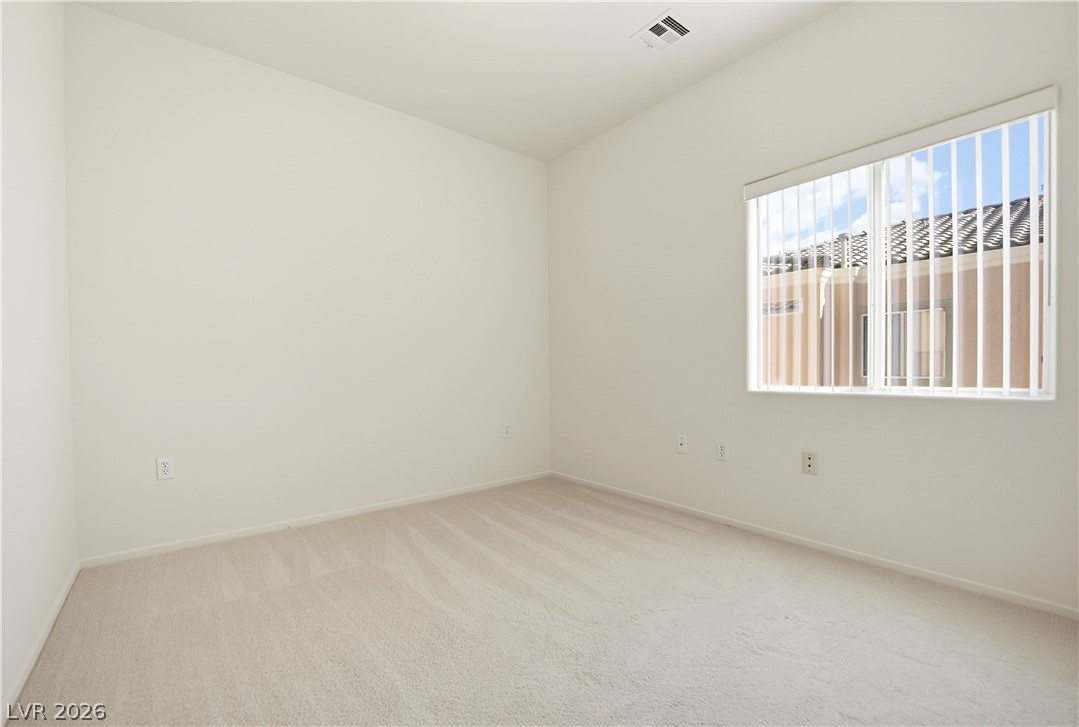 Photo 16 of 40, 3921 Pepper Thorn Avenue #2