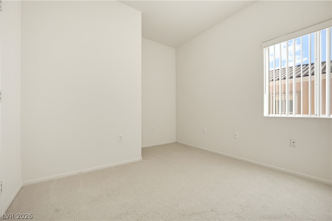 Photo 19 of 40, 3921 Pepper Thorn Avenue #2
