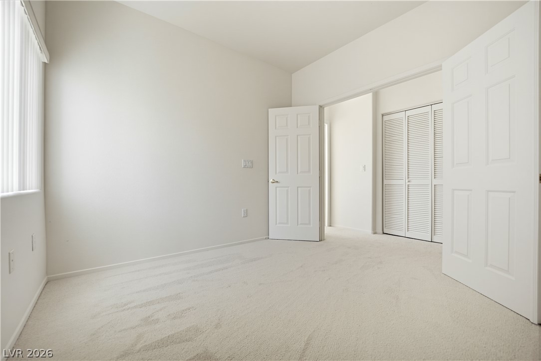 Photo 20 of 40, 3921 Pepper Thorn Avenue #2