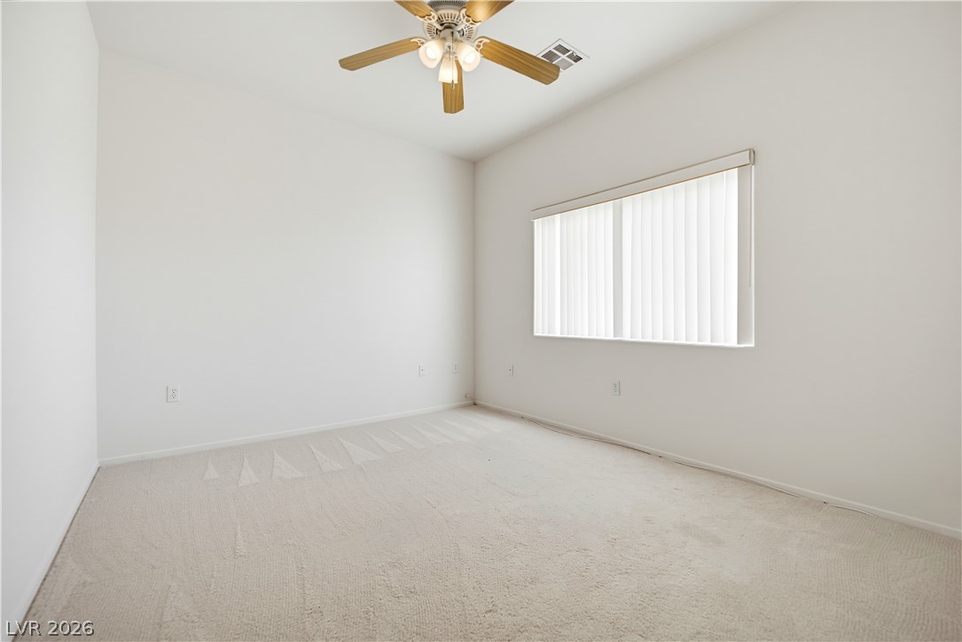 Photo 22 of 40, 3921 Pepper Thorn Avenue #2