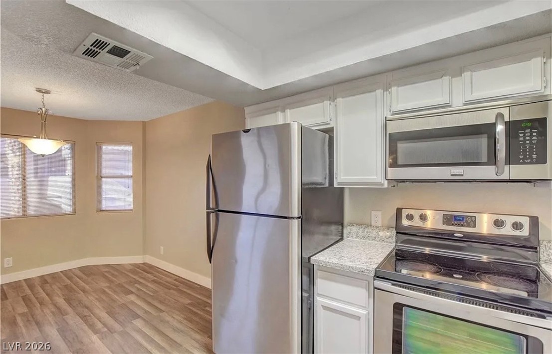 Photo 5 of 7952 Diamond Rock Way #201
